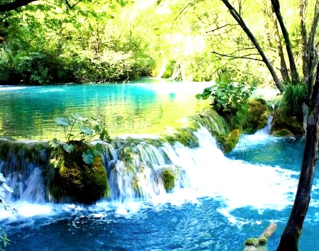 Turquoise Pool, Plitvice, Croatia